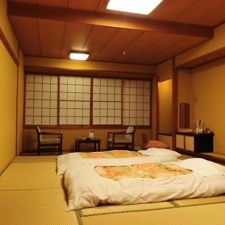Hotel Yoshikawaya Fukushima  Zimmer foto